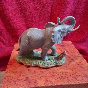 1986 World Wildlife Fund Elephant (NIB)
